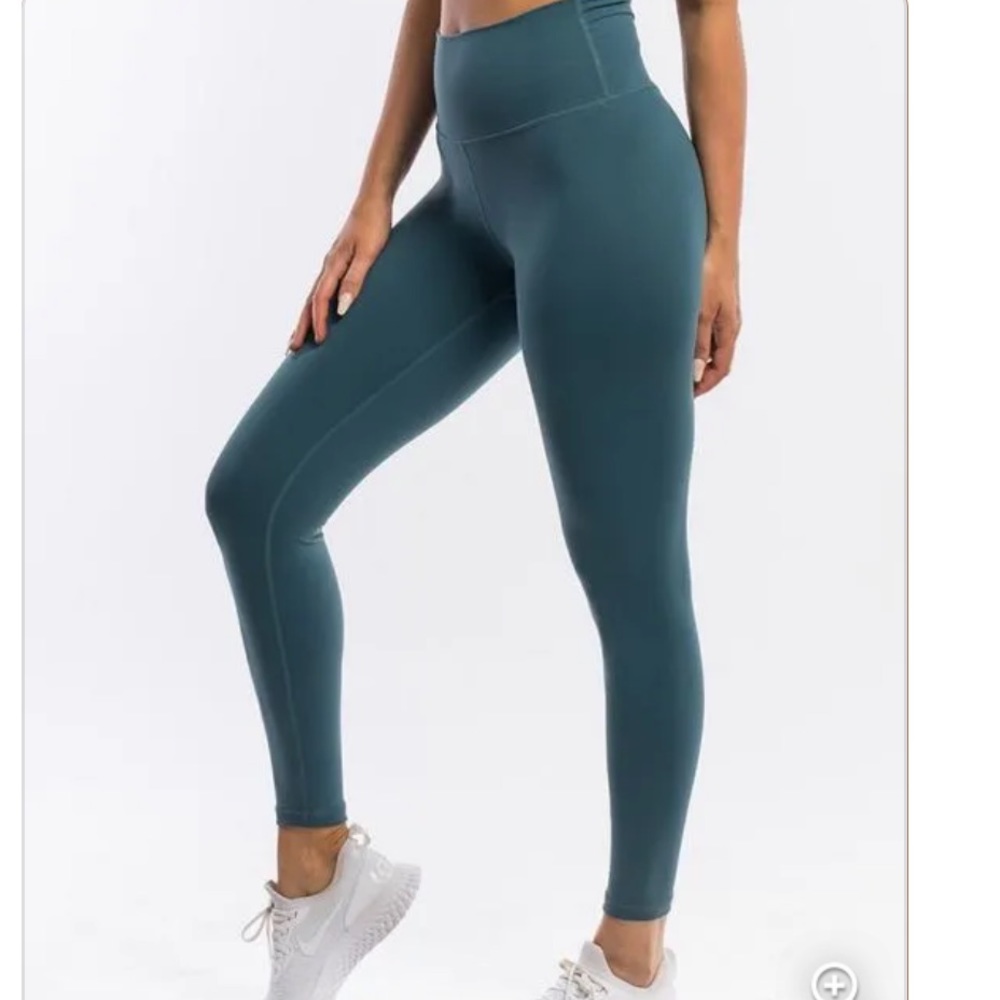 ECHT teal scrunch butt bum leggings Medium